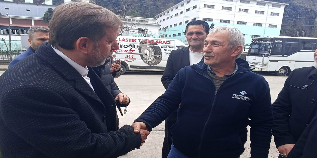 Yeniden Refah Partisi Rize Belediye Başkan Adayı Cemil Çolak Esnaf ve İtfaiye Çalışanlarıyla Bir Araya Geldi