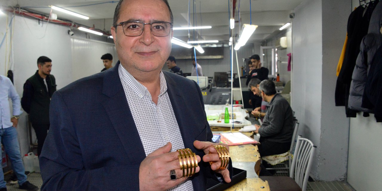 Depremde Hasar Gören Altınşehir, Bakanlığın Çıkacağı İhaleyi Bekliyor