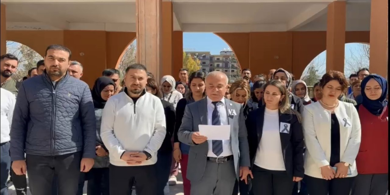 Oğlu İle Balkondan Düşerek Ölen Anne İçin Çalıştığı Hastanede Anma