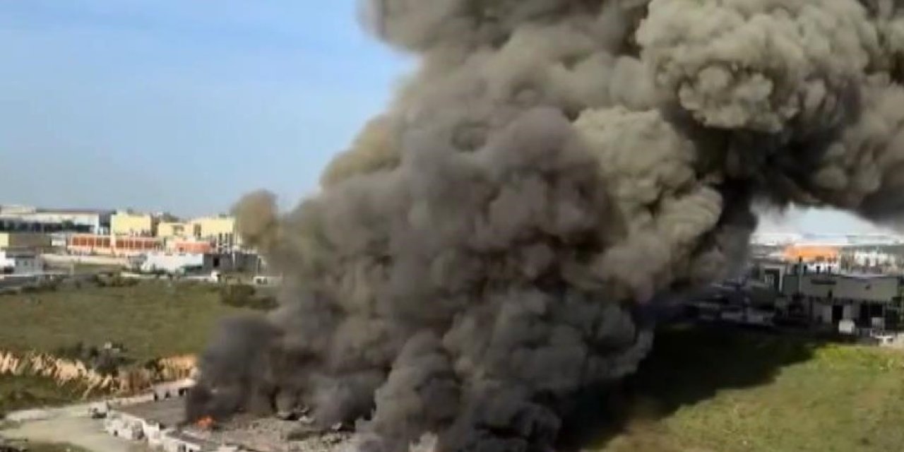 İstanbul-  Tuzla'da Fabrikada Yangın-1