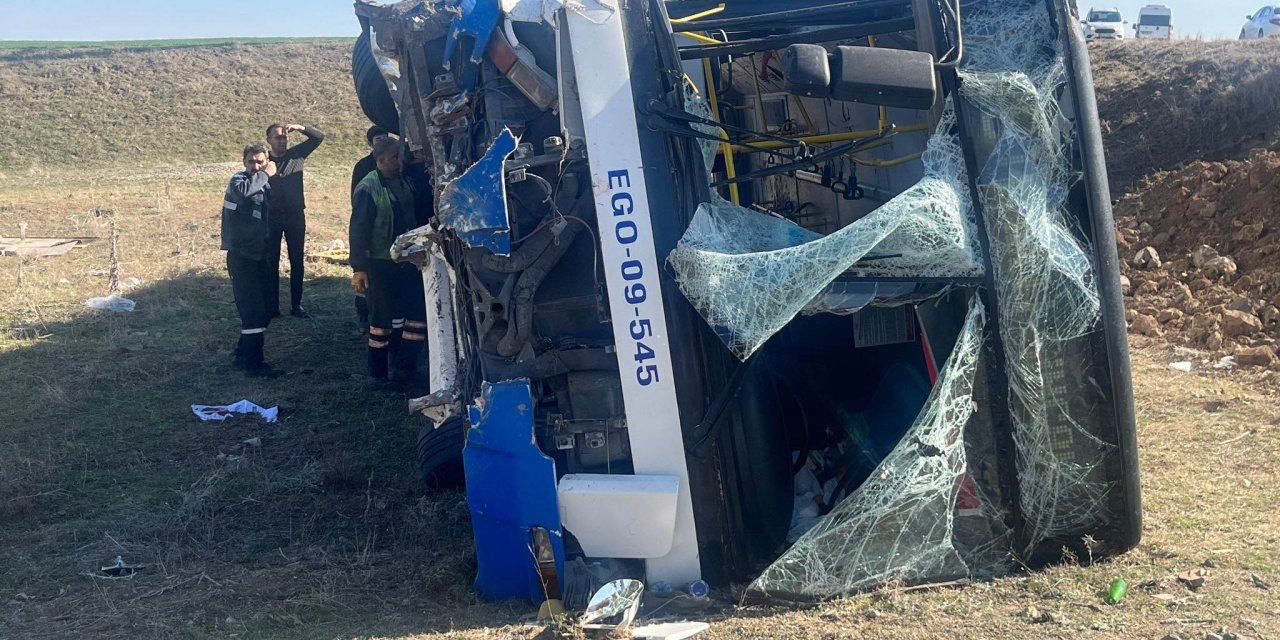 Ankara'da Ego Otobüsü Şarampole Devrildi: 20 Yaralı
