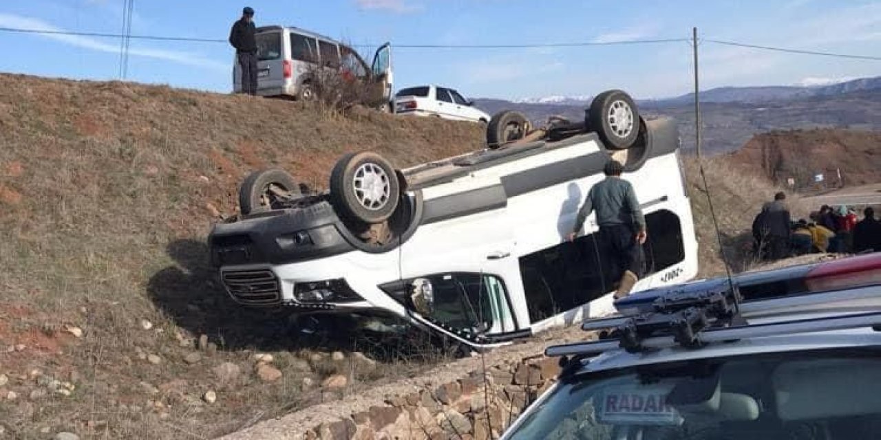 Giresun’da Öğrenci Servisi Şarampole Devrildi; 11 Yaralı