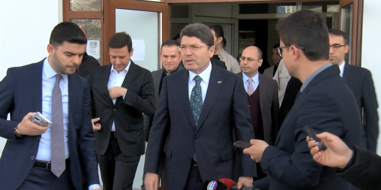 Bakan Tunç: Tbmm Yenileme Kararı Alırsa 3'üncü Dönem İçin Adaylık Yolu Açılır