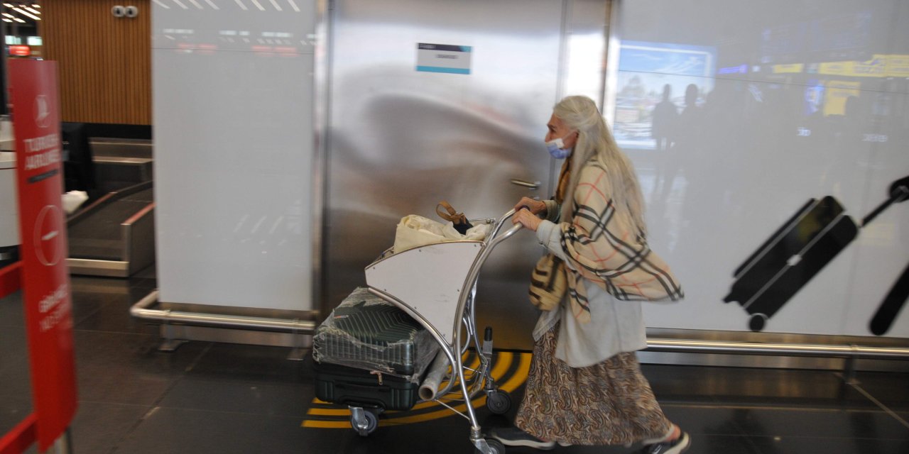 İstanbul - İstanbul Havalimanı İranlı Akademisyenin Evi Oldu