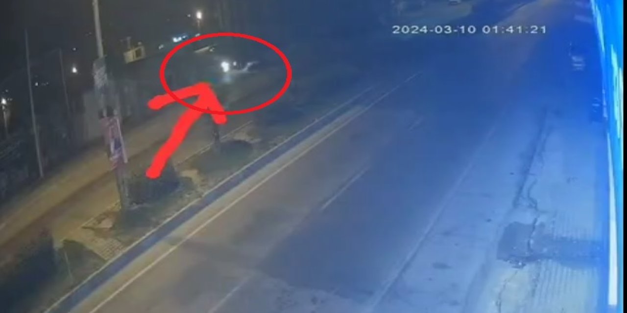 Otomobilin Su Kanalına Düştüğü, Sürücünün Öldüğü Kaza Kamerada