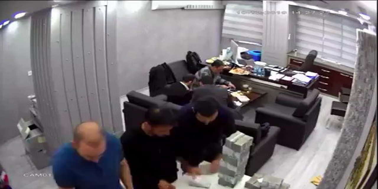Chp'deki Para Sayma Görüntülerine İlişkin 3 Kişi İfadeye Çağrıldı