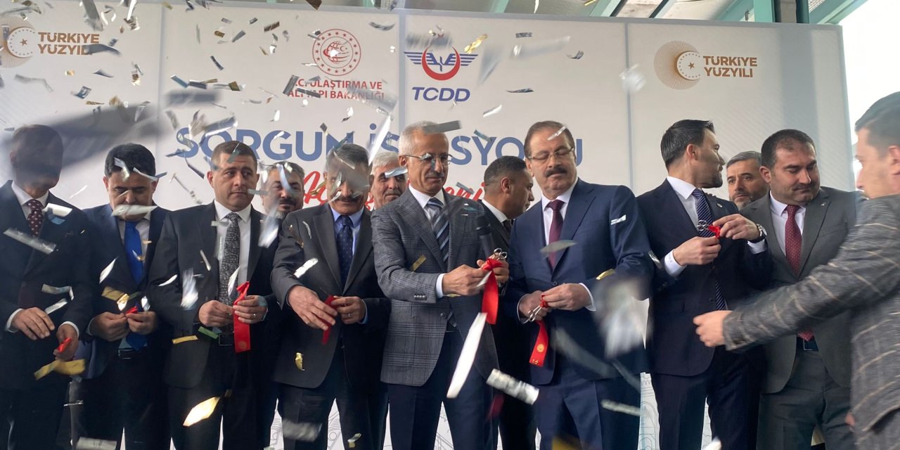 Bakan Uraloğlu: Ankara-sivas Yht Hattımızda 885 Bin Yolcu Taşıdık