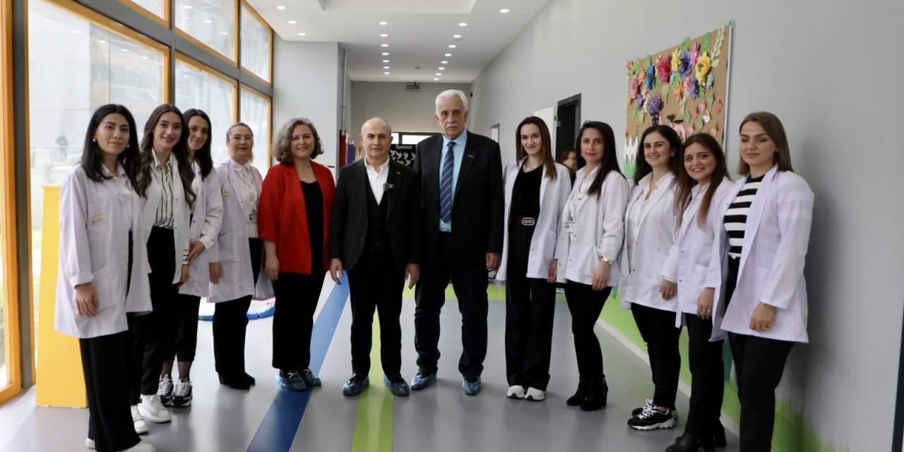 Büyükçekmece Belediye Başkanı Akgün: Ülkemizin Bir Numaralı Meselesi Eğitim