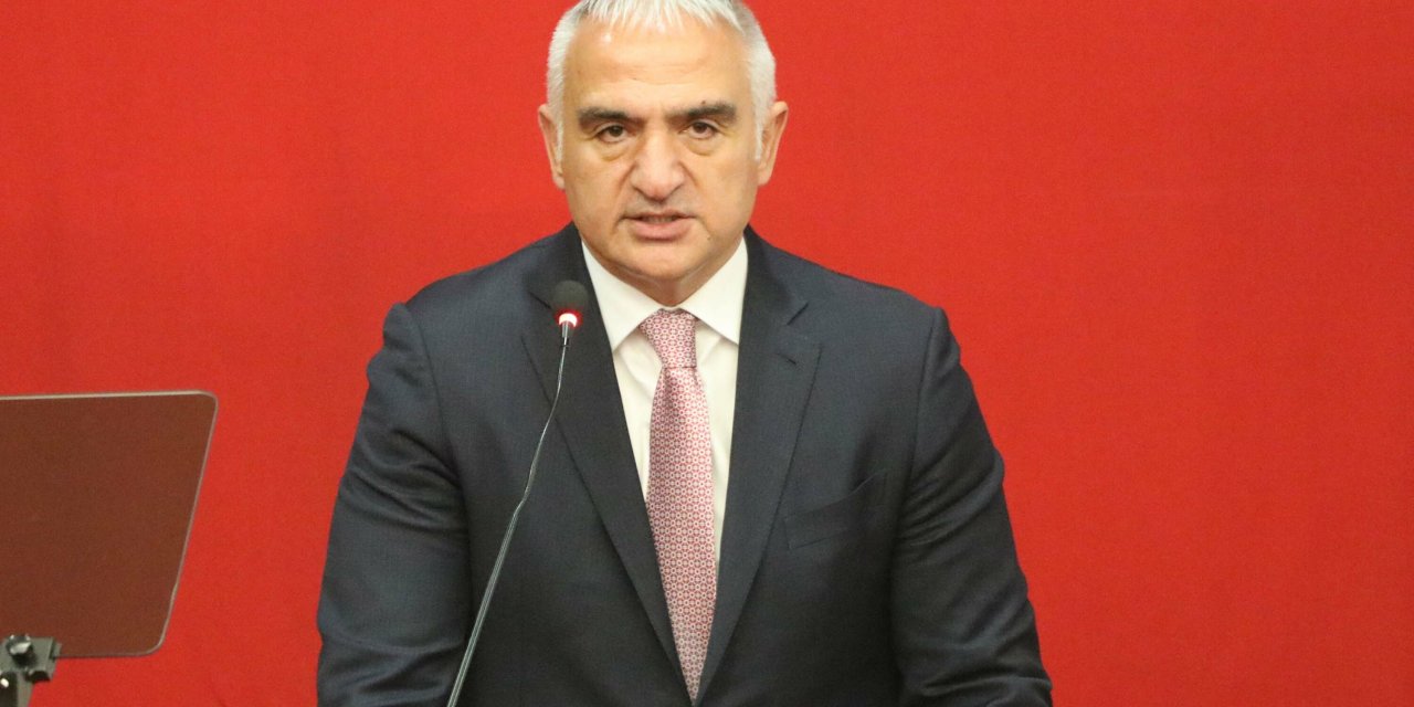 Bakan Ersoy: Türk Müzeciliği, Dünyada Ödül Üstüne Ödül Alan Ve Örnek Gösterilen Bir Konuma Geldi