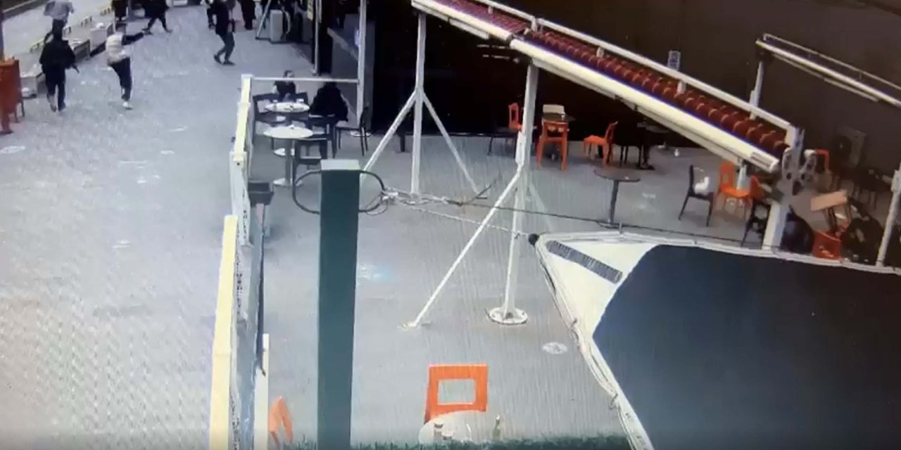 Hastane Kafeteryasında 7 Kişinin Yaralandığı Silahlı Saldırının Görüntüleri Ortaya Çıktı; Tutuklu Sayısı 5'e Yükseldi