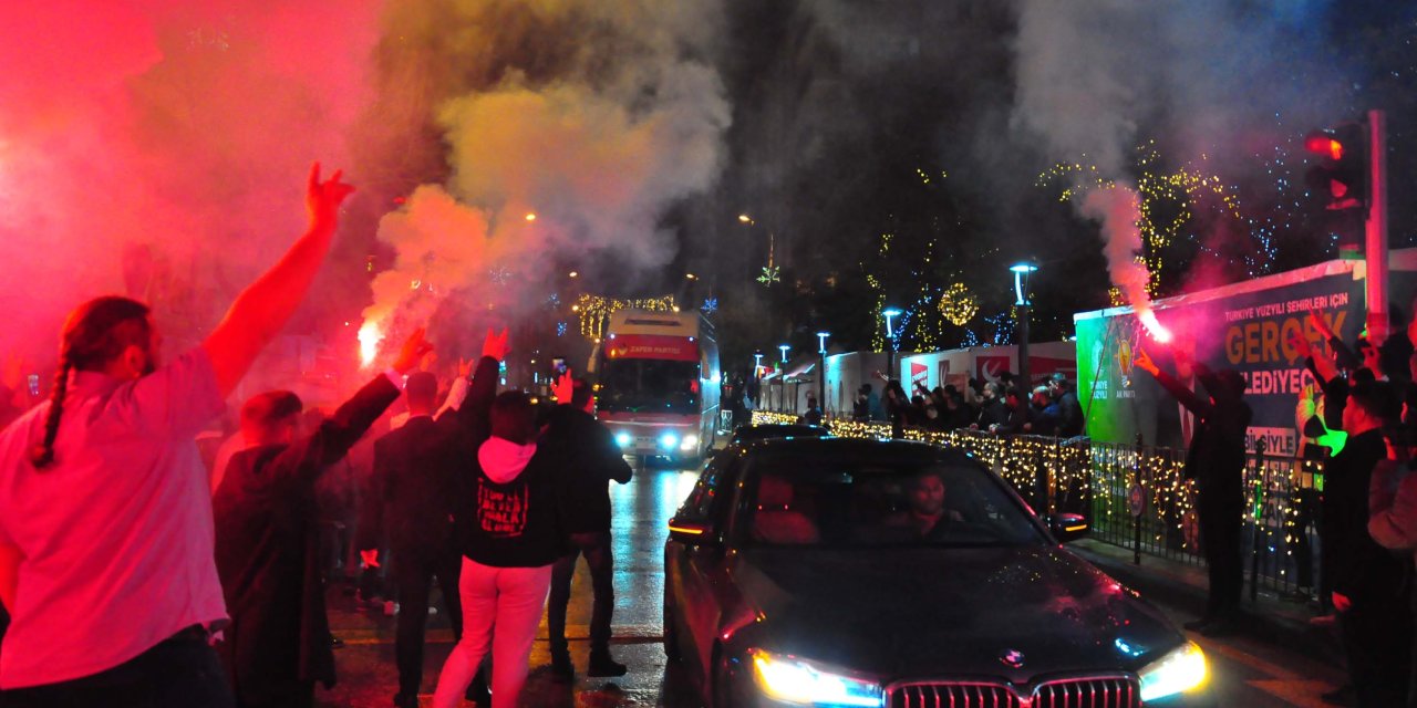 Ümit Özdağ: Afganlardan Da, Suriyelilerden De Nefret Etmiyoruz