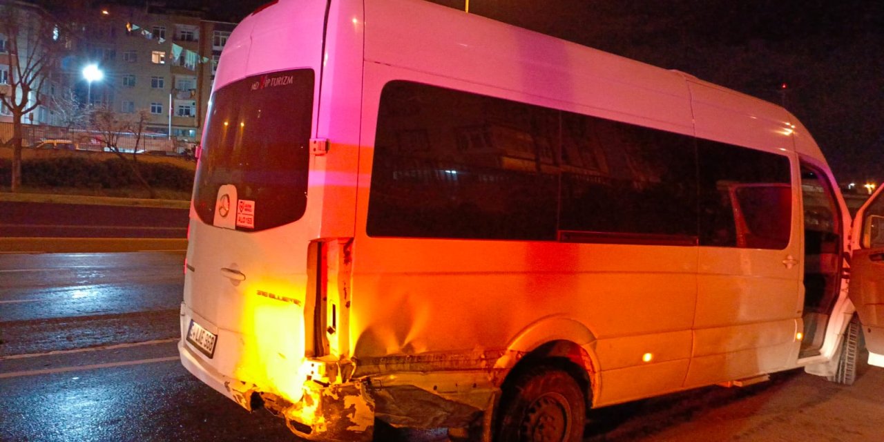 İstanbul-esenler Tem Bağlantı Yolunda Trafik Kazası: 2 Yaralı