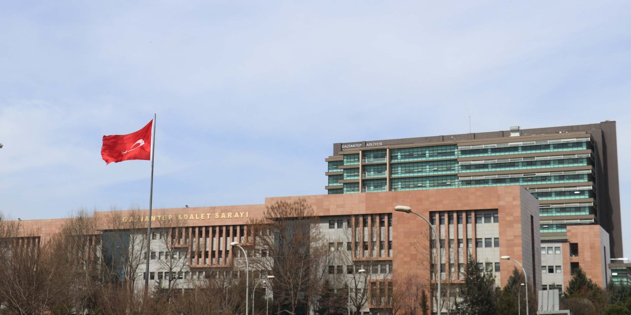 Kız Kardeşini Taciz Ettiği Videoları Sosyal Medyada Paylaşan Ağabeye İyi Hal İndirimiyle 12,5 Yıl Hapis