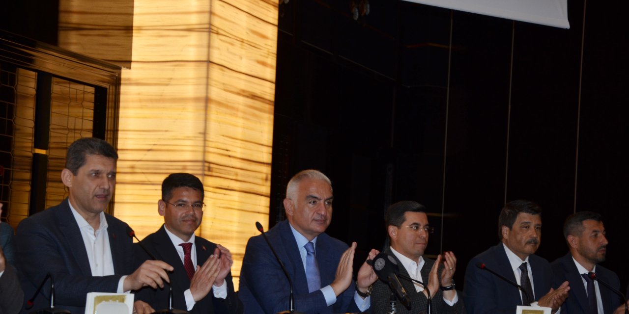 Bakan Ersoy: Aspendos'ta 4 Yıl Sonra Antik Kentin Yüzde 30'unda Kazı Ve Restorasyon Çalışmalarını Tamamlamayı Planlıyoruz (2)