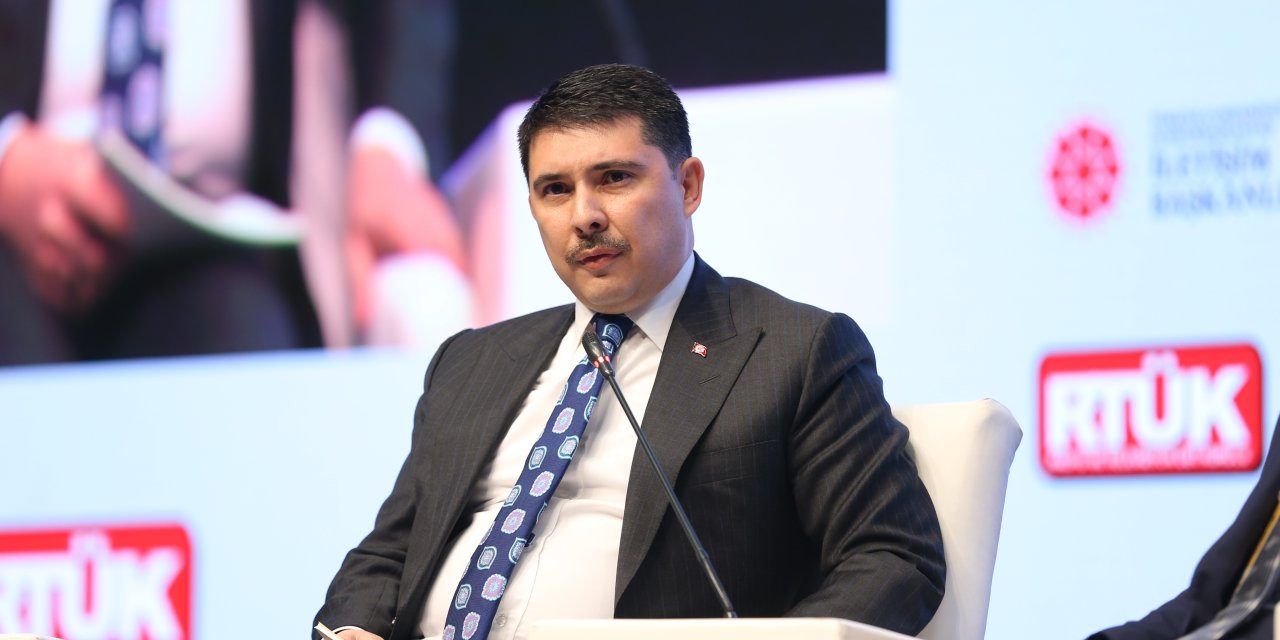 Büyükelçi Doç. Dr. Hasan Doğan: İslamofobi Bir Dönüşüm İçindedir