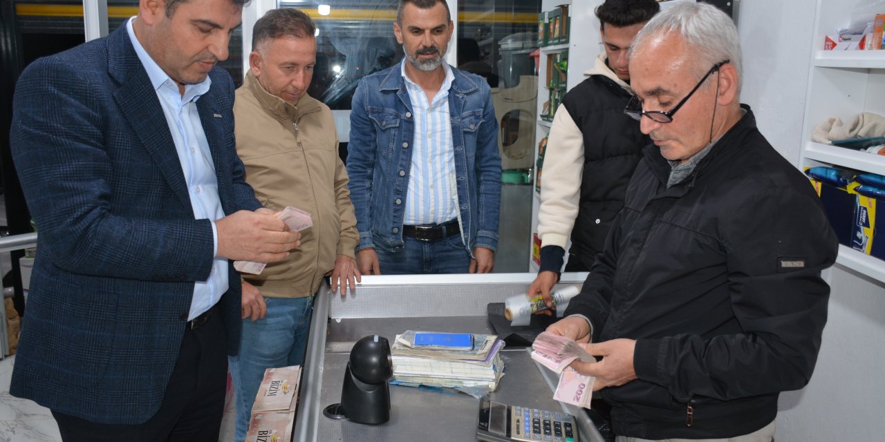 Şırnak’ta ‘Zimem Defteri’ Geleneğiyle Fırın Ve Marketteki 40 Bin Liralık Borç Kapatıldı
