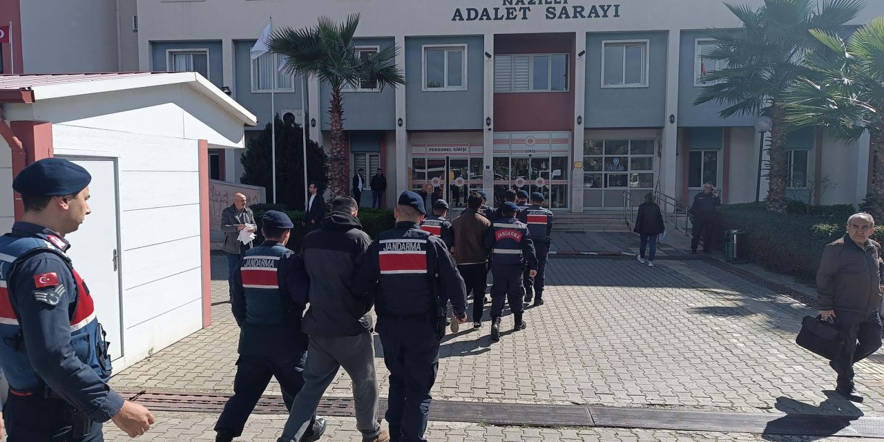 Aydın'da Üniversite Öğrencilerini Dolandıran 2 Kişi Tutuklandı