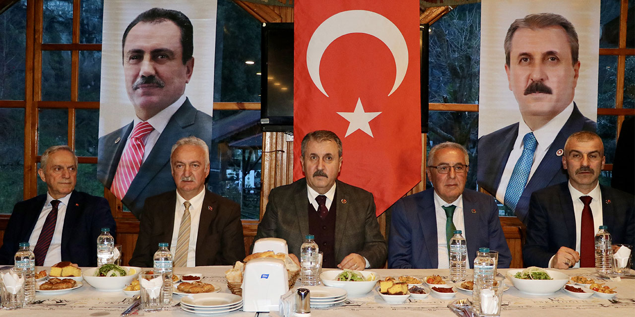 BBP Genel Başkanı Destici, Rize'de konuştu