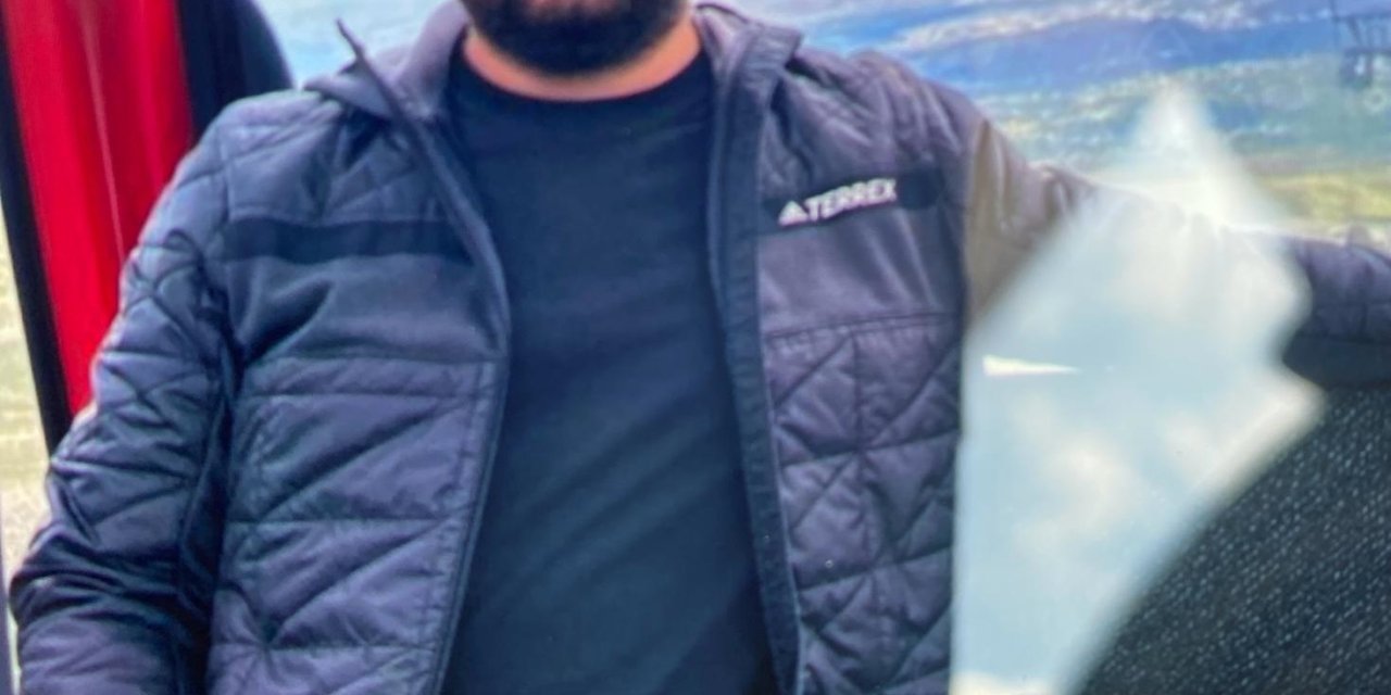 Ağaca Çarpıp Yanan Otomobilin Sürücüsü Toprağa Verildi