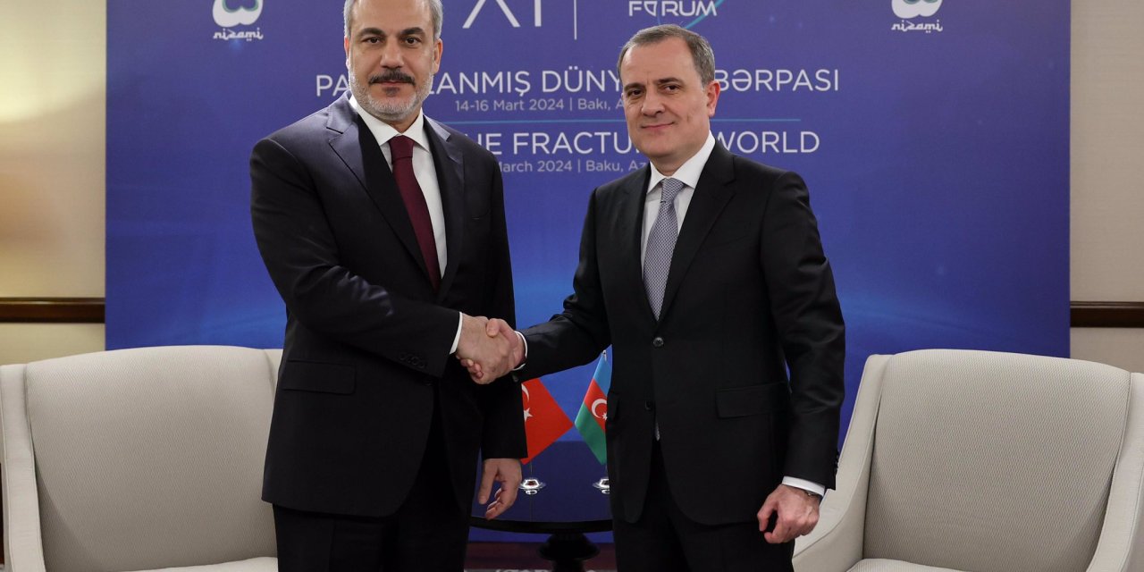 Bakan Fidan, Mevkidaşı Bayramov Ve Cumhurbaşkanı Yardımcısı Hacıyev  İle Görüştü