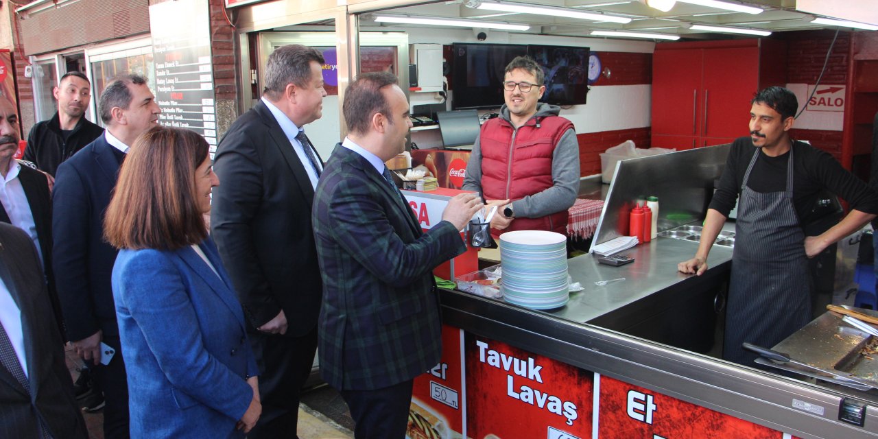 Bakan Kacır: Edirne'yi Kültürde, Turizmde, Sanayide Ve Eğitimde Öncü Şehirlerimiz Arasına Katacağız (2)