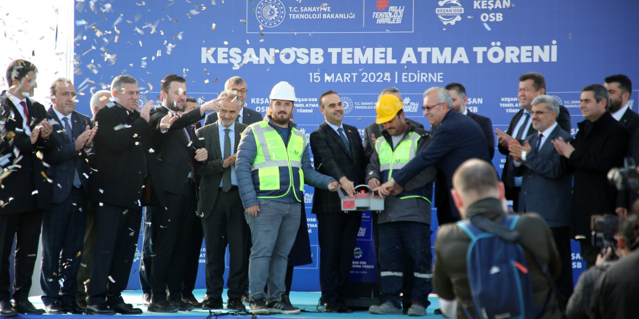 Bakan Kacır: Edirne'yi Kültürde, Turizmde, Sanayide Ve Eğitimde Öncü Şehirlerimiz Arasına Katacağız (3)