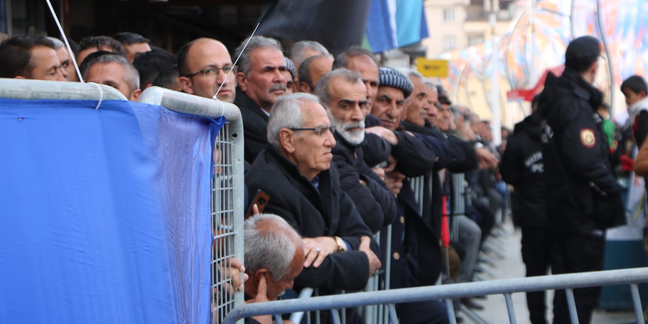 Cumhurbaşkanı Erdoğan: İşin İçine Deste Deste Paraların Da Girmesiyle Oyun İyice Kirlendi (2)