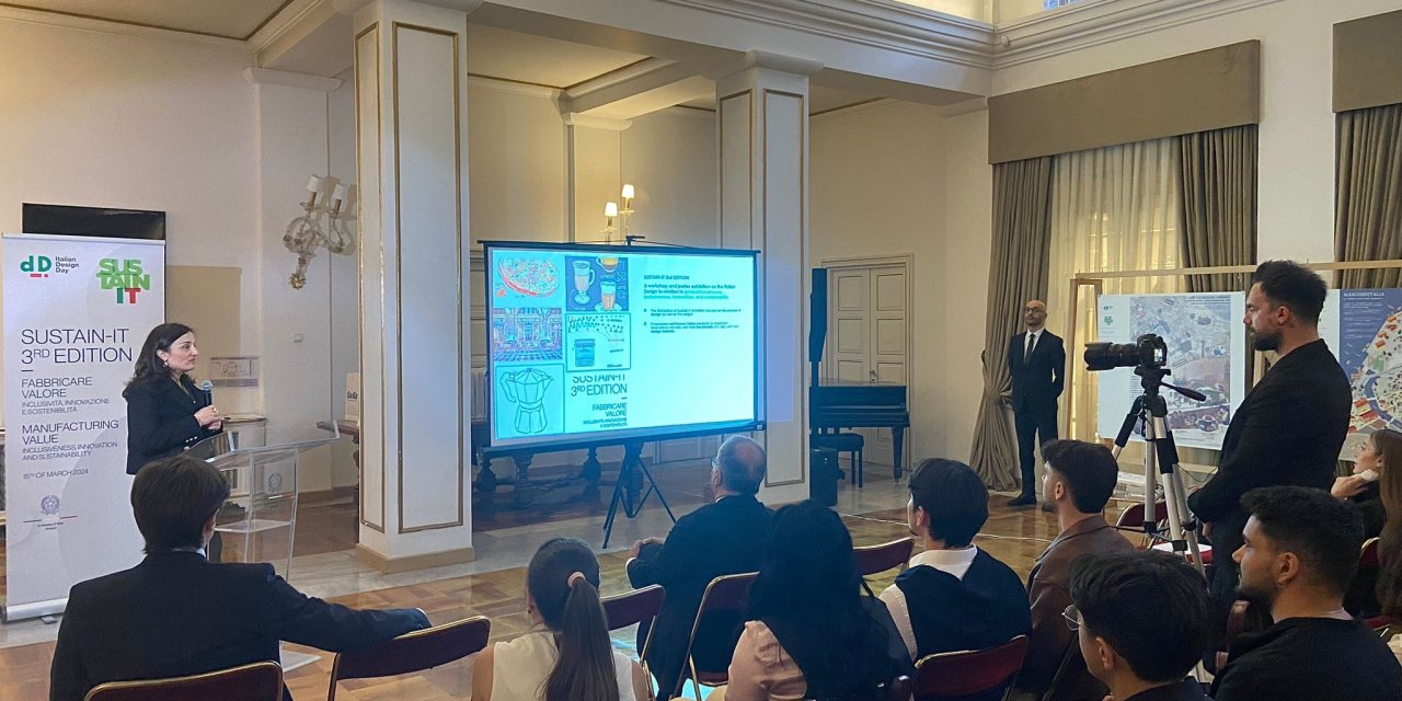 'İtalyan Tasarım Günü' Kapsamında Ankara'da Poster Sergisi