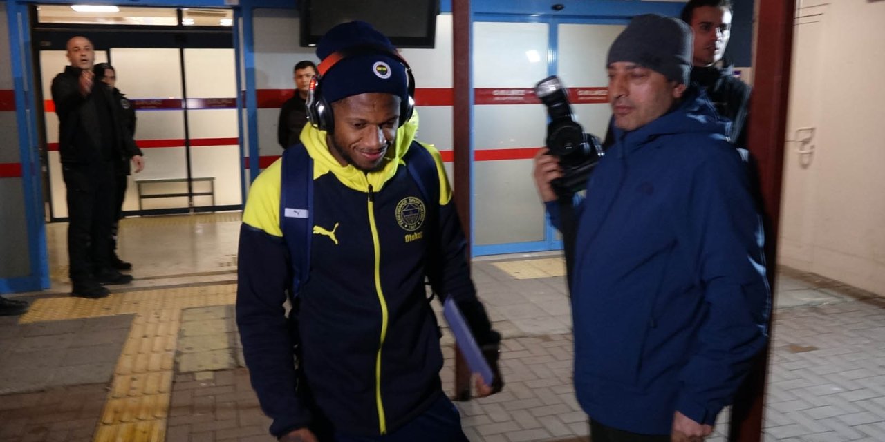 Fenerbahçe, Trabzon'a Geldi