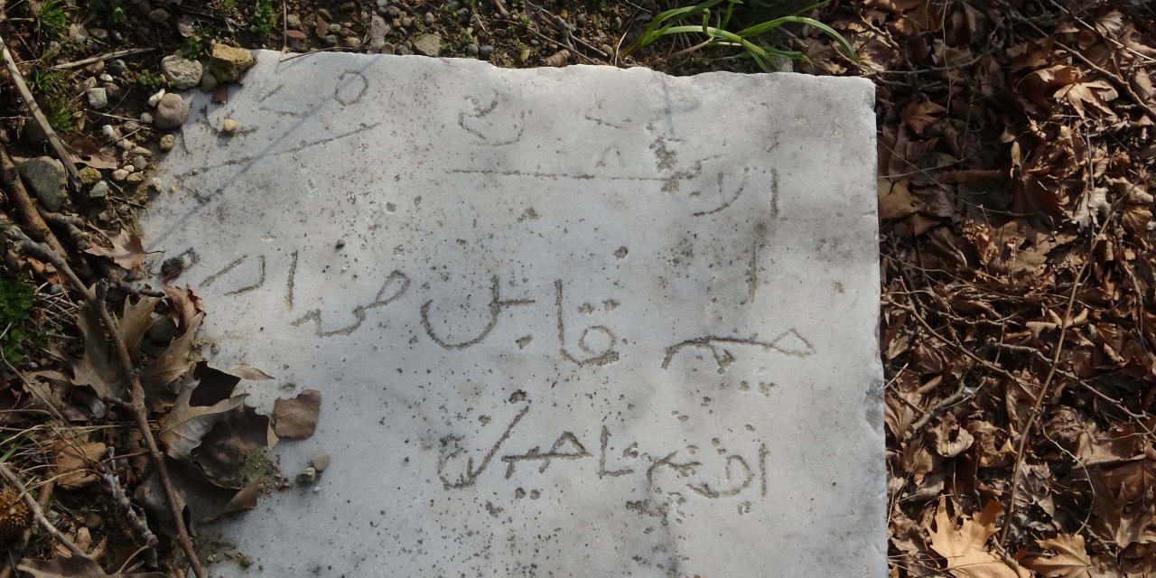 Çanakkale Savaşları'nda Görev Alan Askerler, İsimlerini Mermere Kazımış