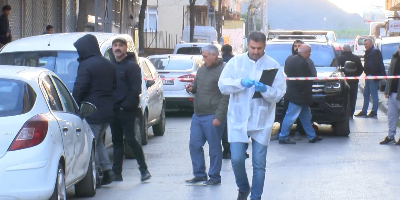 İstanbul - Sultangazi'de Silahlı Saldırıda Bacağından Yaralandı