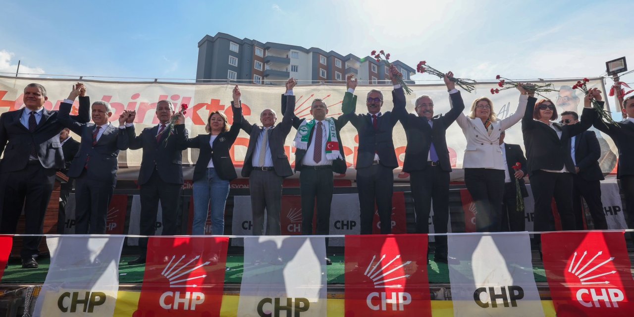 Özgür Özel: Tayyip Bey Hatay'ı Da Kandırmış, Osmaniye'yi De Kandırmış