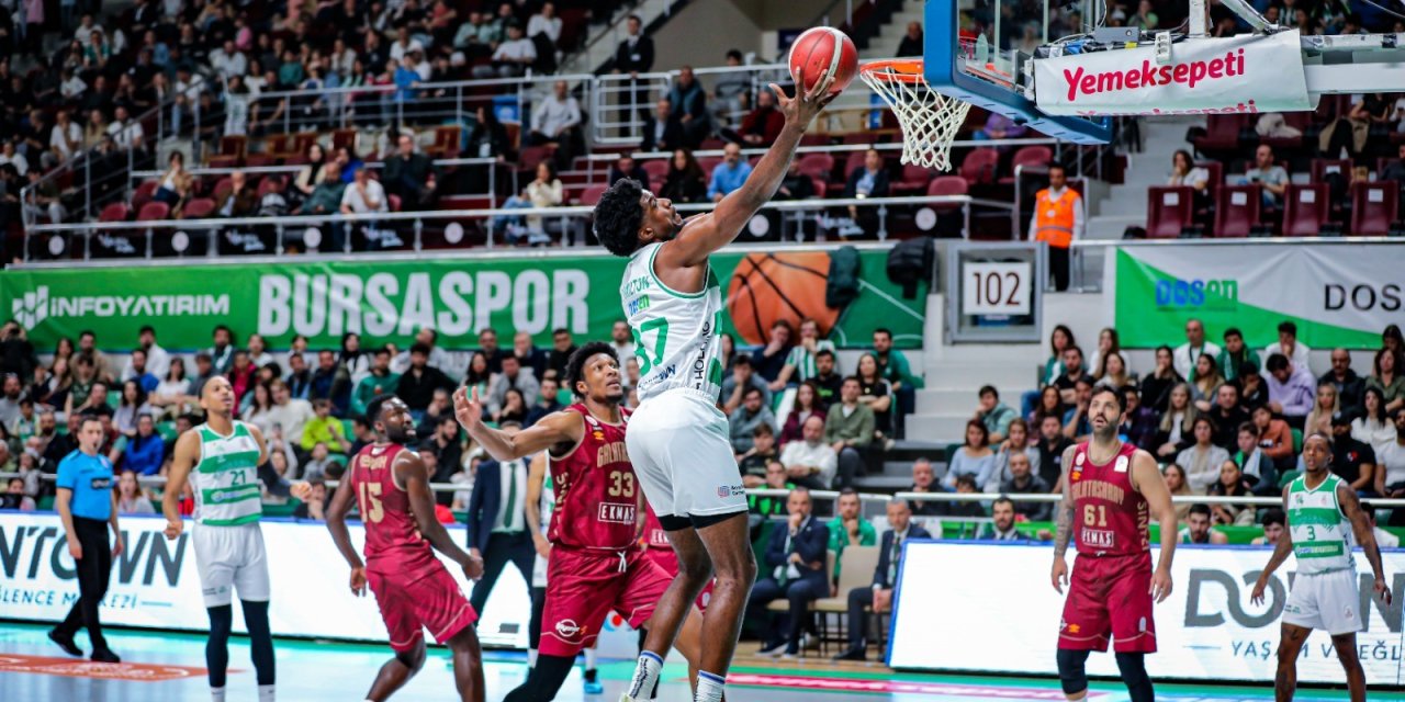 Bursaspor – Galatasaray: 65-81