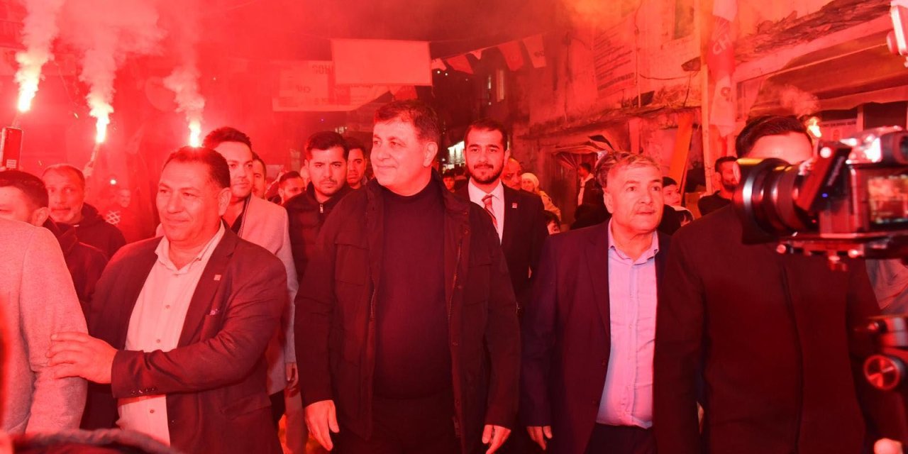 Cemil Tugay: İzmir Körfezi Bizim Cennetimiz