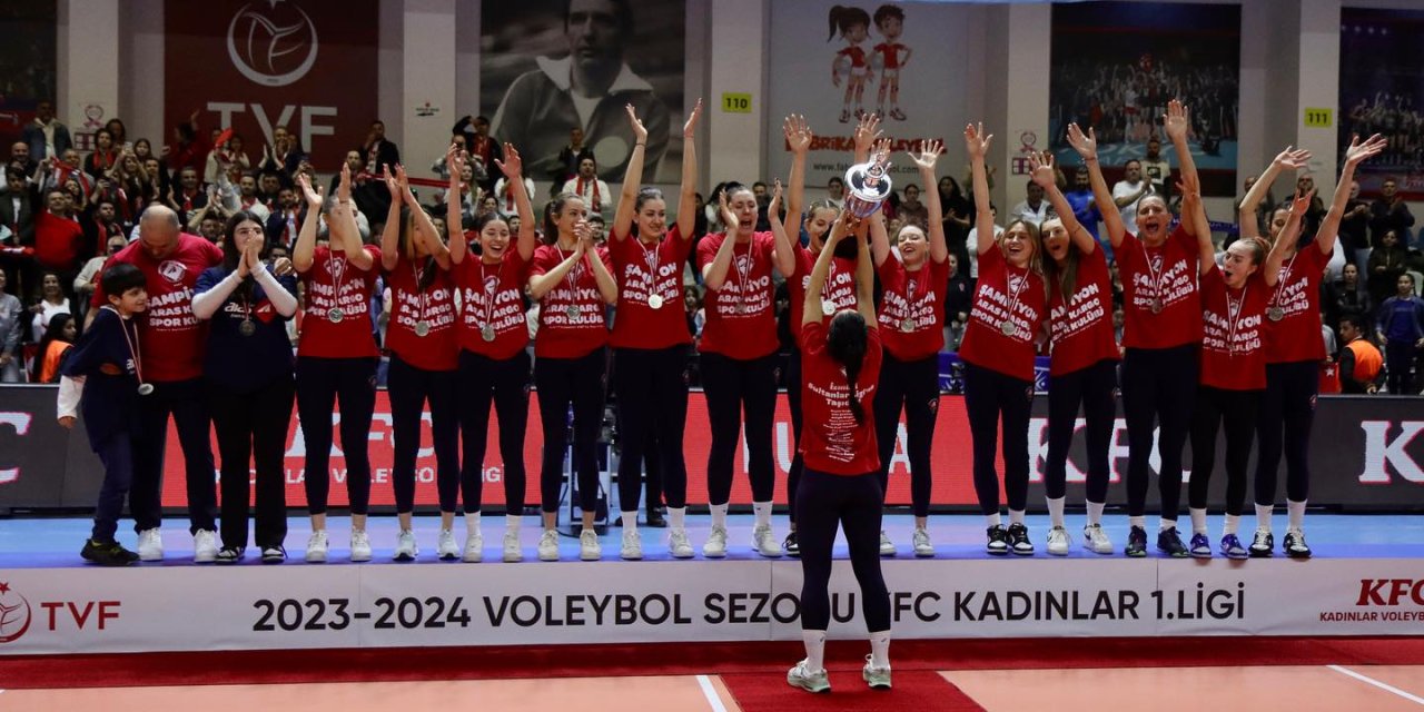 Aras Kargo Spor Kulübü Kupasına Kavuştu