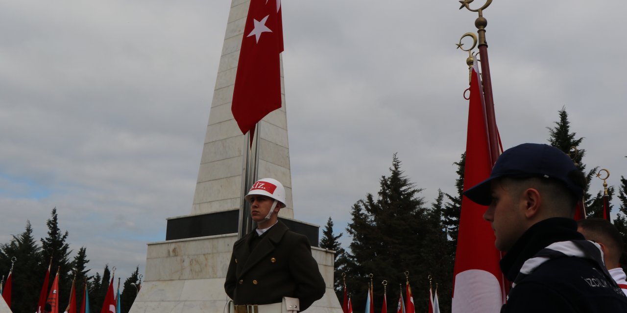 Samsun'da 18 Mart Anması; Şehit Anneleri Gözyaşı Döktü