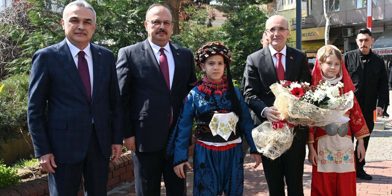 Bakan Şimşek, Aydın'da İş İnsanları İle Buluştu