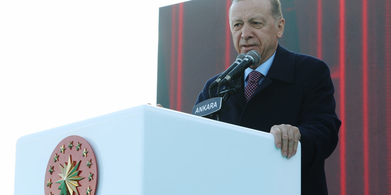 Cumhurbaşkanı Erdoğan: Yaptığı Hiçbir Şey Olmamakla Övünen Siyasetçiler Türedi (2)