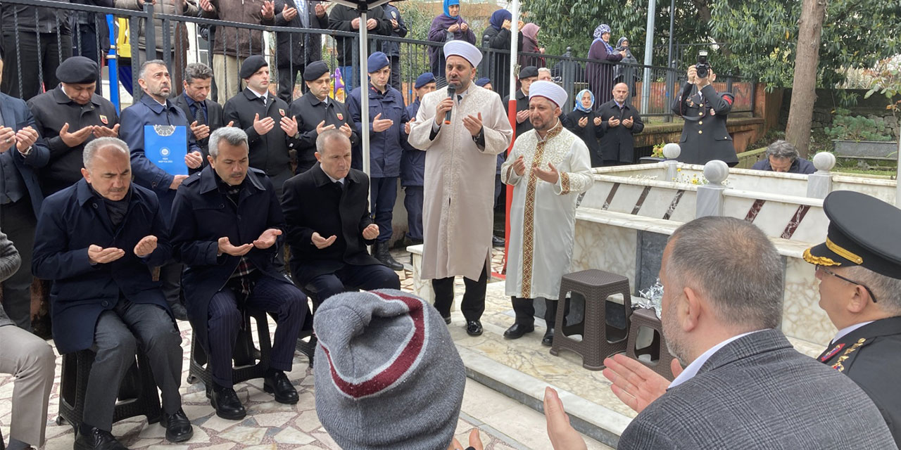Rize’de Çanakkale şehitleri Kur’an-ı Kerim ve Dualarla Anıldı