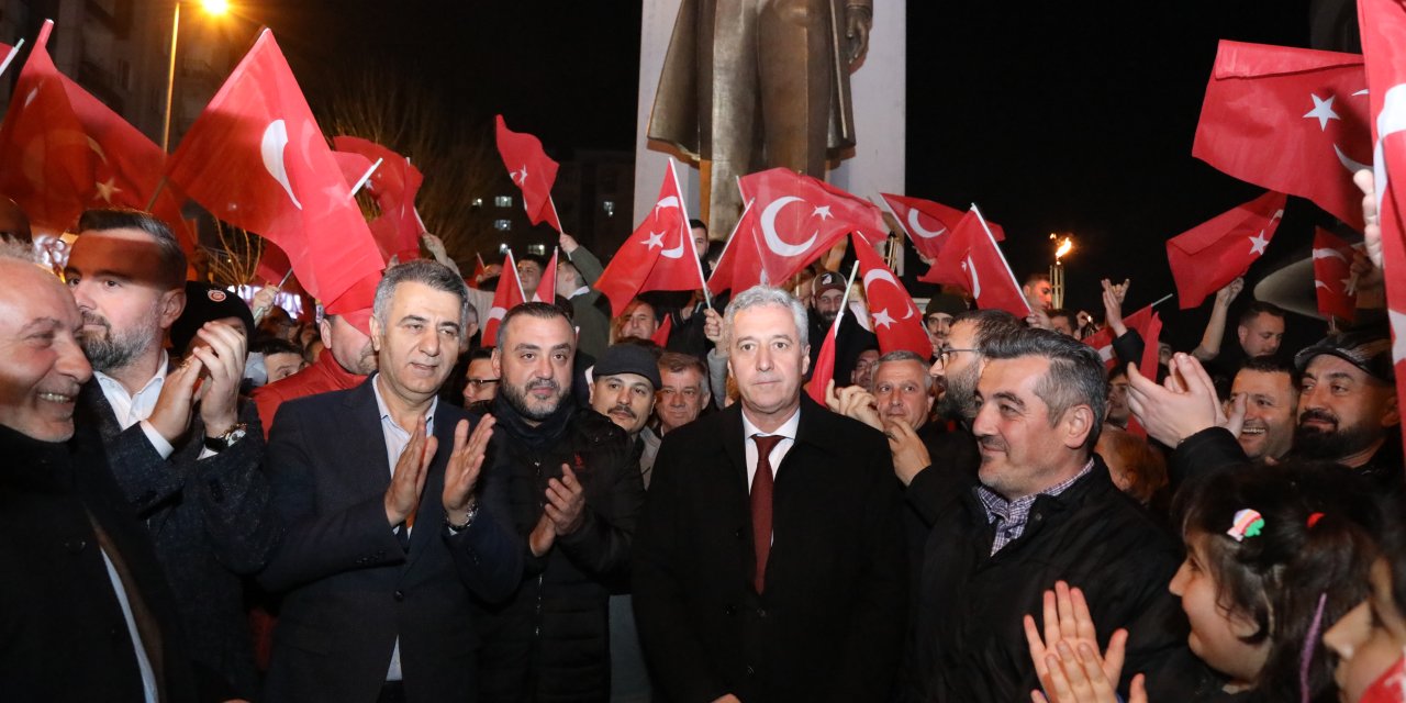 Çanakkale Zaferi’nin 109. Yıl Dönümü İçin Büyükçekmece’de Zafer Yürüyüşü Yapıldı