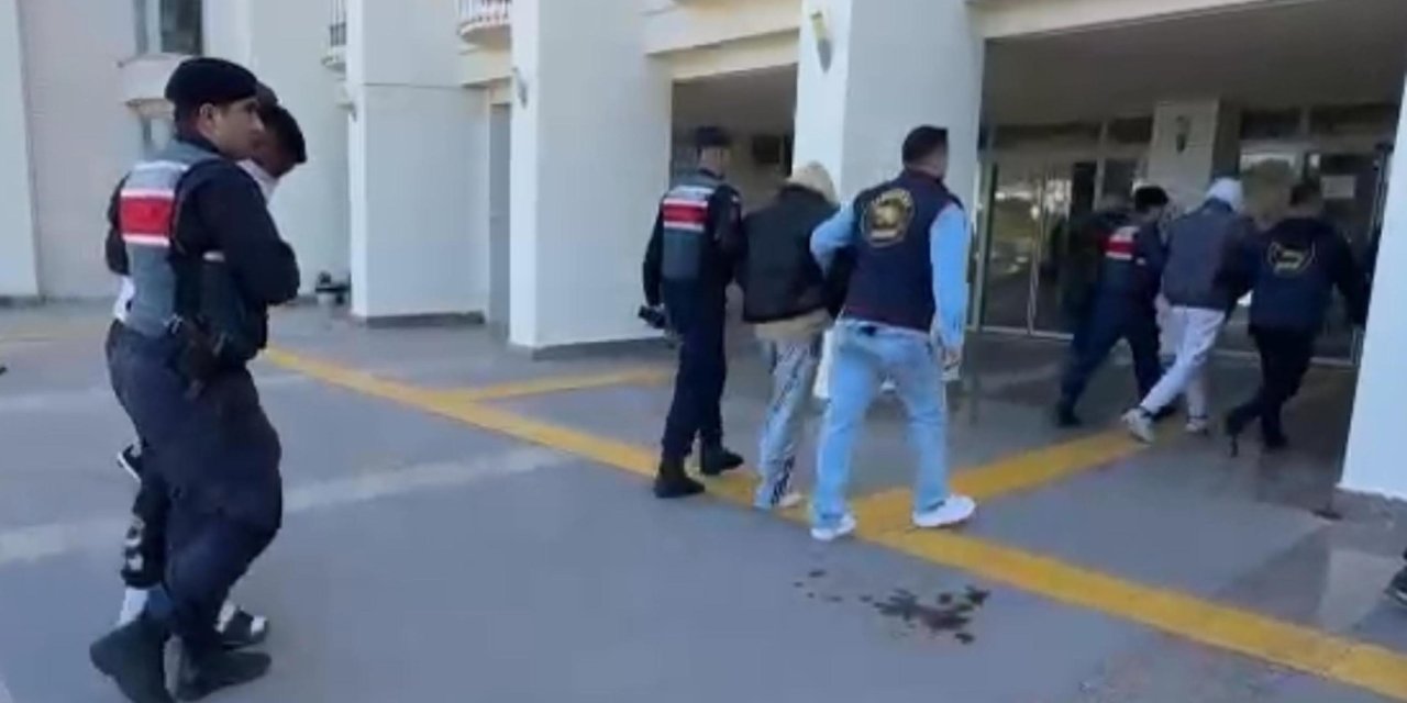 Bodrum'da Göçmen Kaçakçılığına 3 Gözaltı