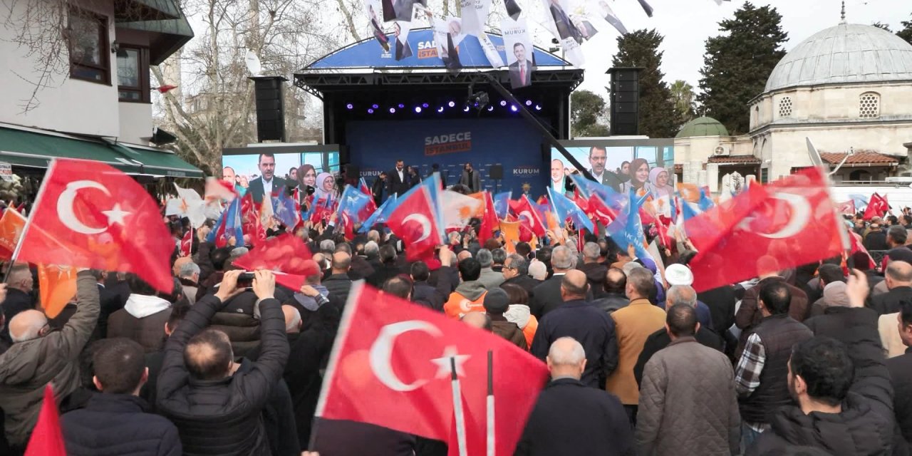 İstanbul-kurum: Bunların Derdi Hizmet Değil Reklam