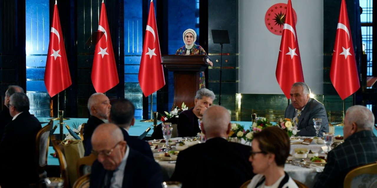Emine Erdoğan: Kökleriyle Bağı Güçlü Olan Ağacı, Hiçbir Rüzgar Yıkamaz