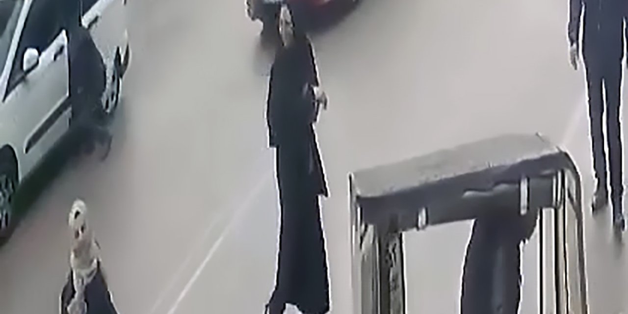 Otomobilinin Lastiğini Kesip, Tamircide 270 Bin Lirasını Çaldılar