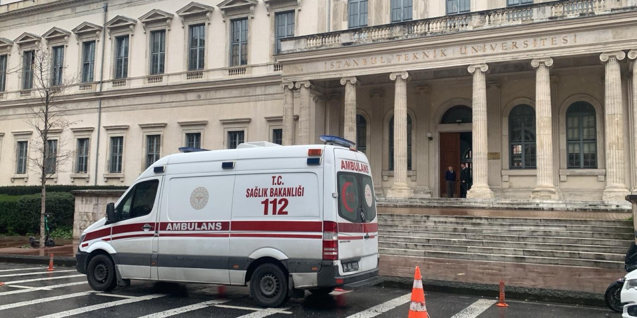 İstanbul - İtü'de Elektrik Panosunda Patlama