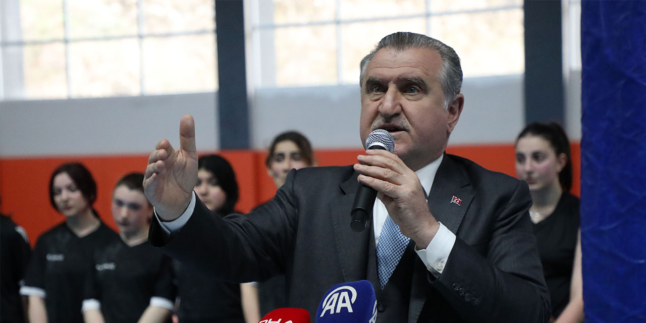 Gençlik ve Spor Bakanı Bak, Rize'de konuştu