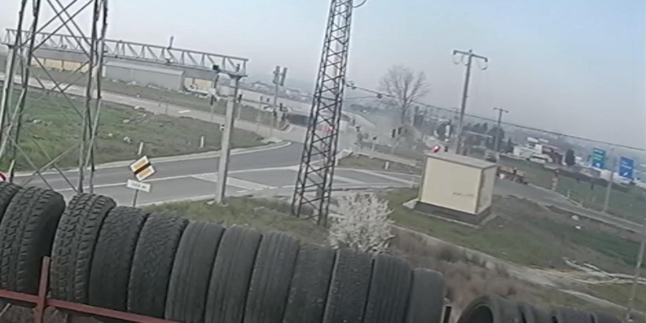 Tekirdağ'da Tır İle Yolcu Minibüsü Çarpıştı: 5 Ölü, 11 Yaralı (2)