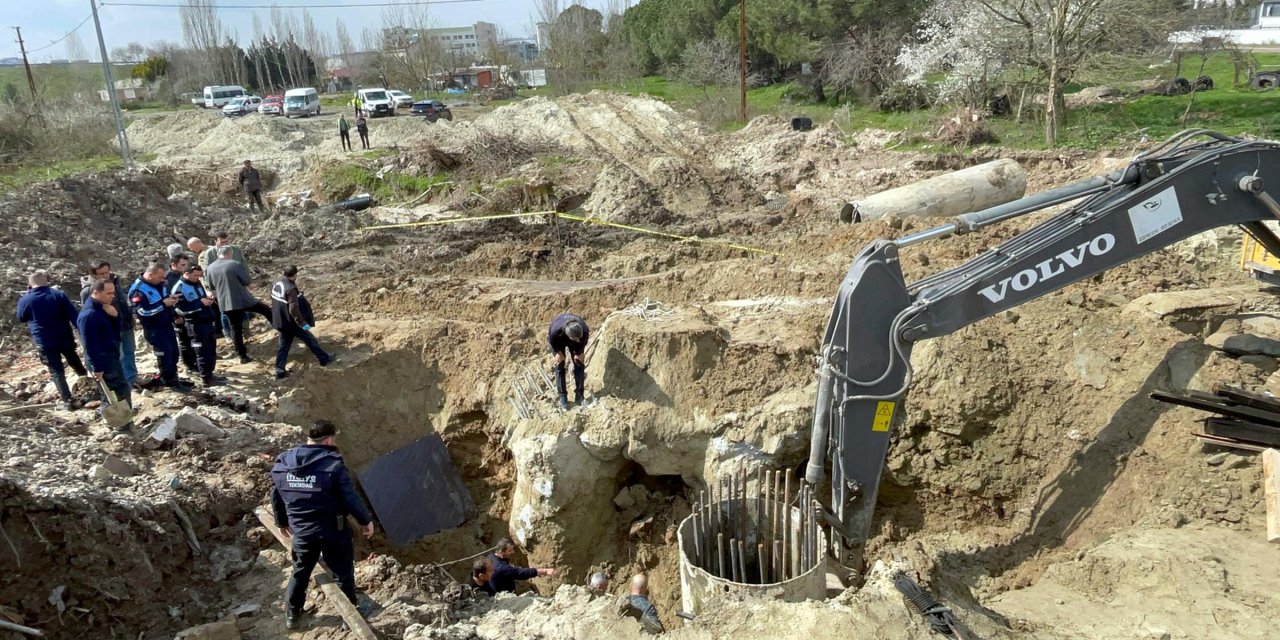 Tekirdağ’da Hızlı Tren Hattı Çalışmasında Göçük; 2 İşçi Toprak Altında