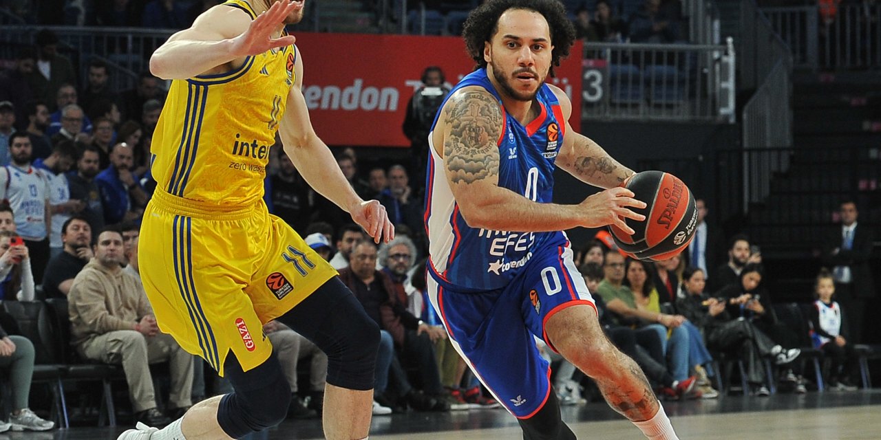 Anadolu Efes - Alba Berlin: 85-84