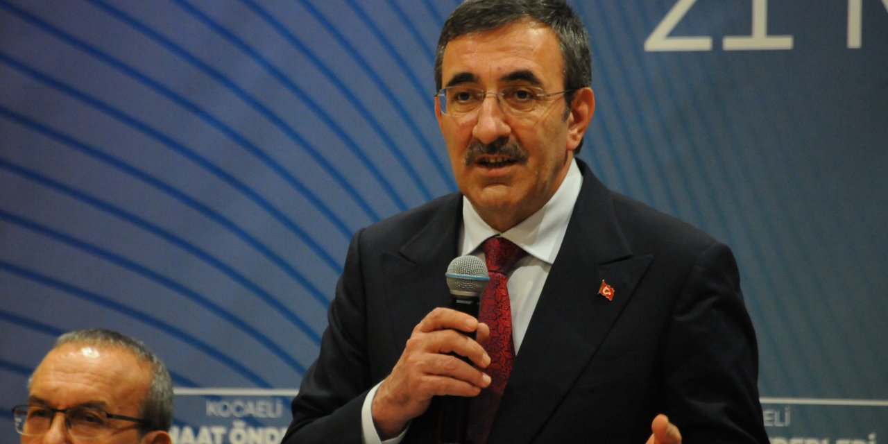 Cevdet Yılmaz: Laf Edenler, Algı Oluşturanlar Değil, Gerçek Belediyecilik Yapanlar Kazanacak (4)